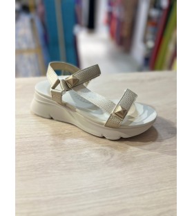 SANDALIA DORADA CLEO