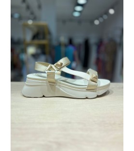 SANDALIA DORADA CLEO