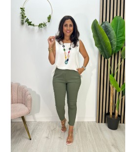 PANTALÓN ÚRSULA PEQUEÑO VERDE