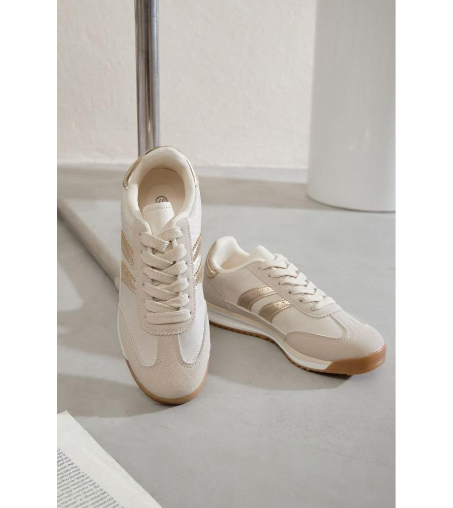 ZAPATILLA ADID LINEA DORADA