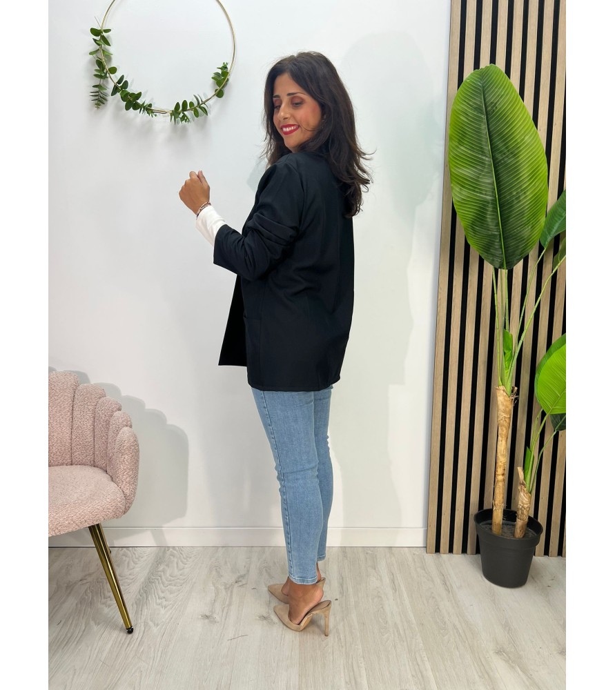CHAQUETA LAURA NEGRA