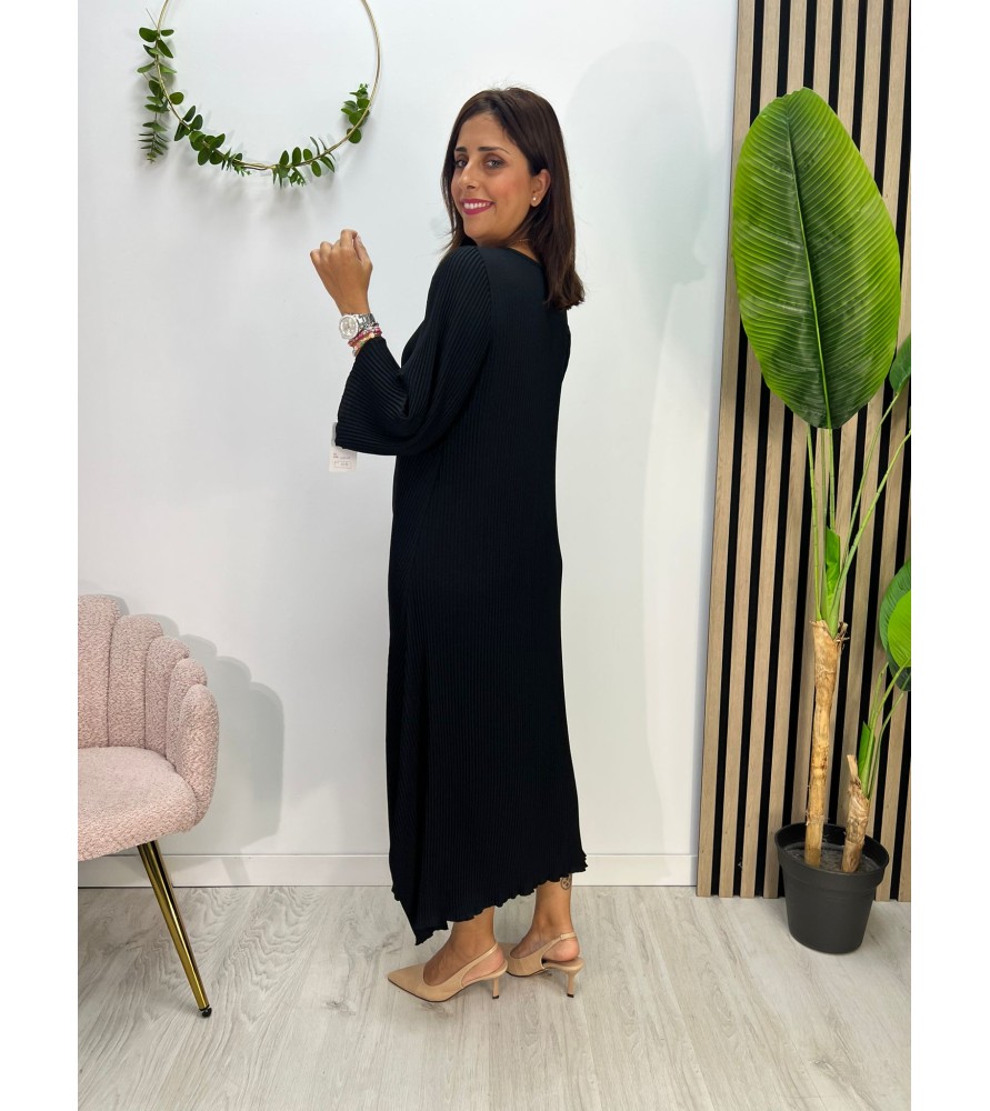 VESTIDO LOANA NEGRO + COLGANTE