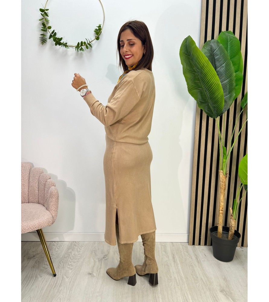 CONJUNTO MEGAN CÁMEL (...