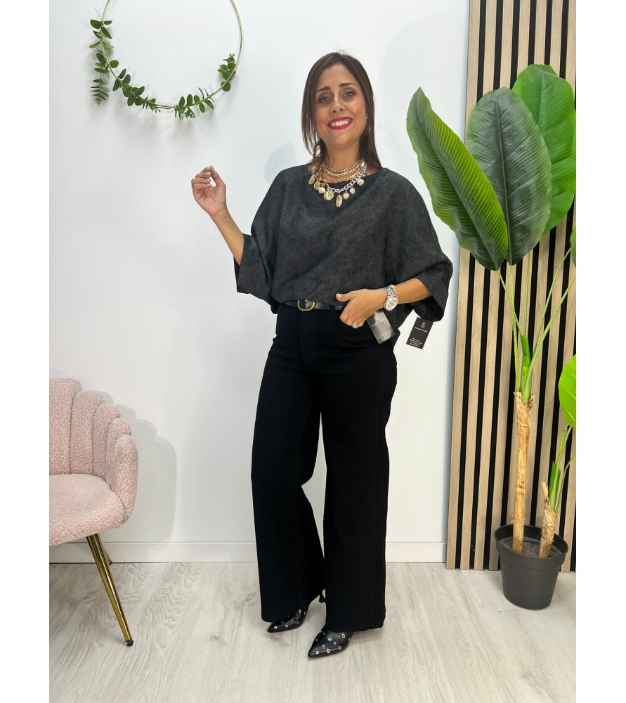 BLUSA JADE NEGRA
