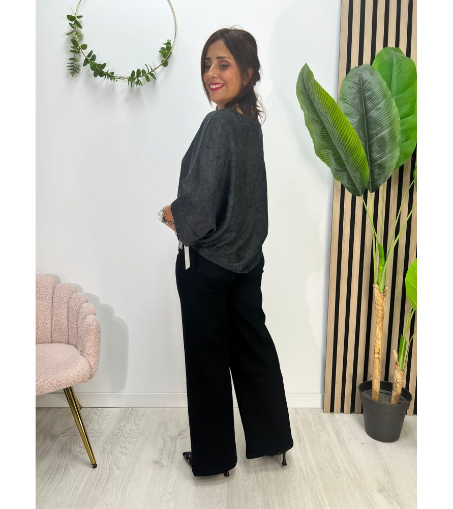 BLUSA JADE NEGRA