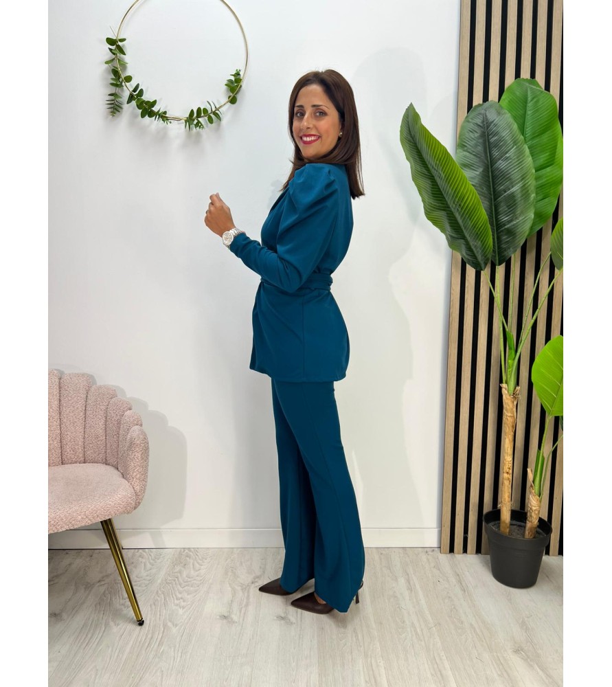 CONJUNTO MARTINA PETROLEO