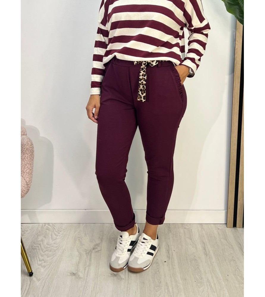 PANTALÓN BAENA BURDEOS